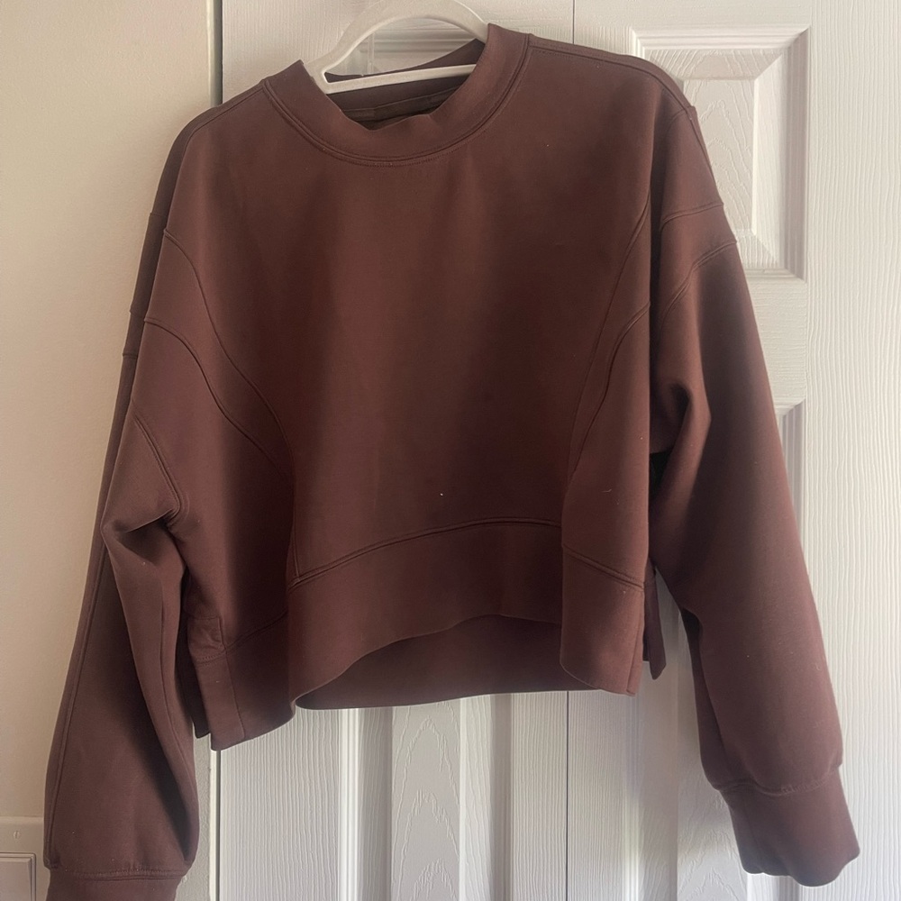 Abercrombie YPB Brown Cropped Sweatshirt